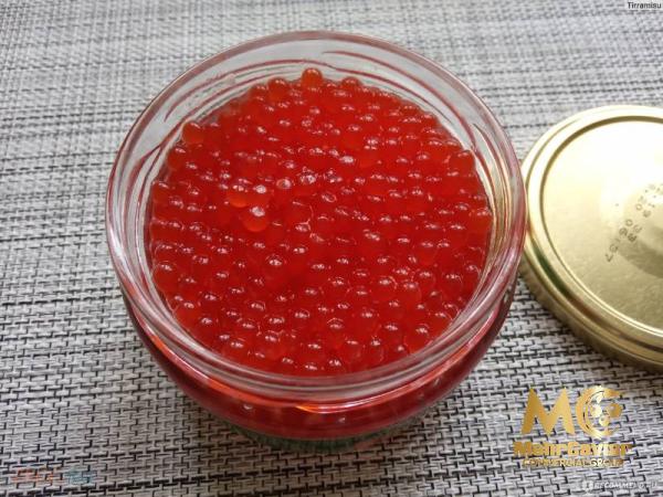 The purchase price of Alaska red caviar + properties, disadvantages and advantages